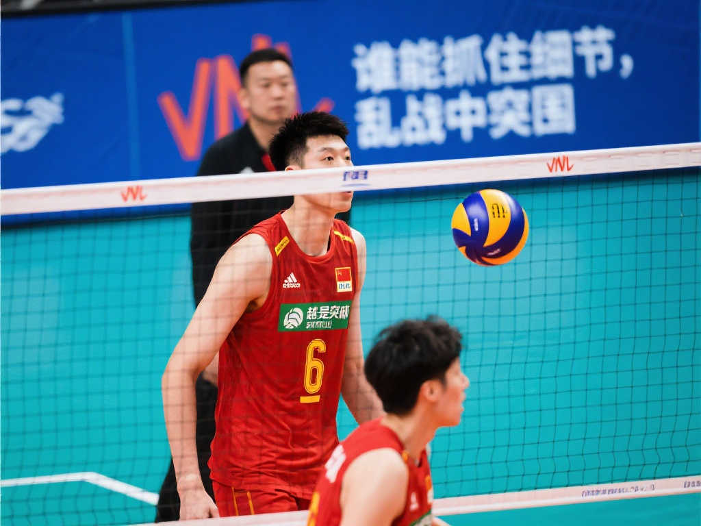 李弘权与张